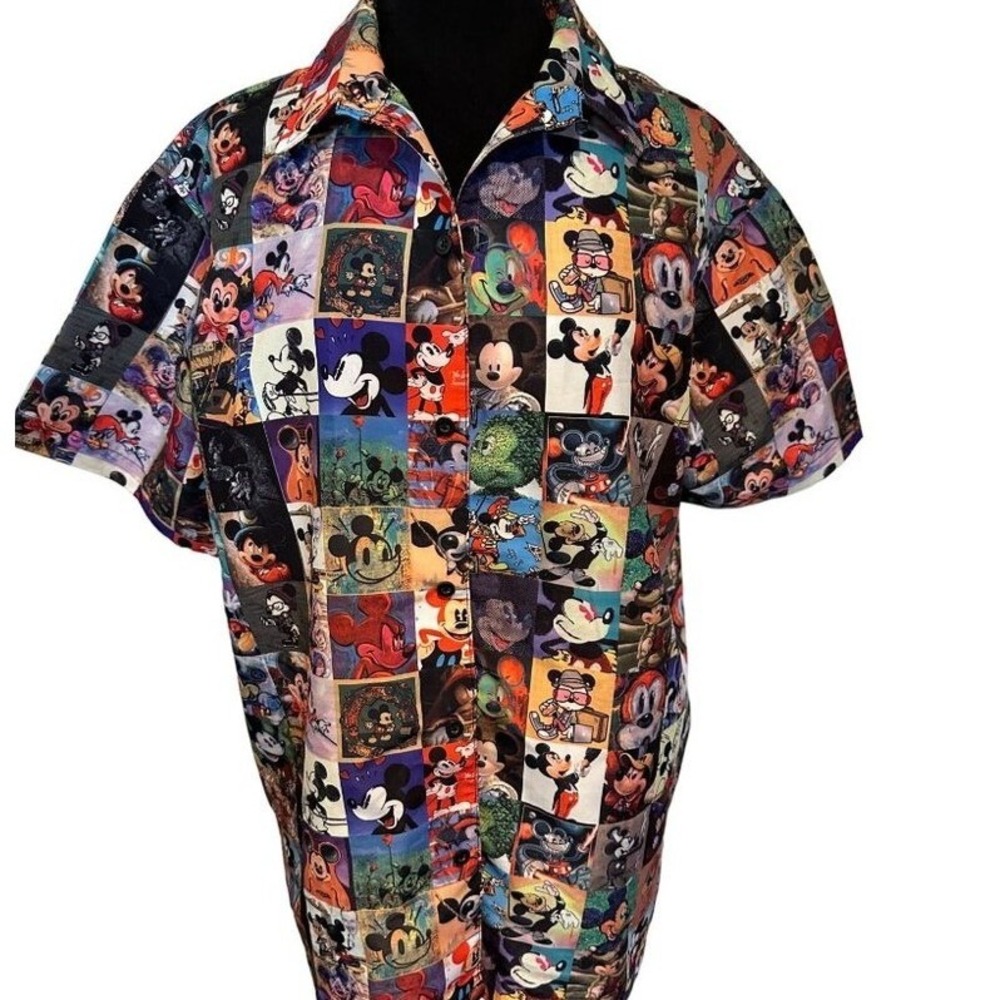 RARE Disney Mickey Celebration of the Mouse Button Down Size L